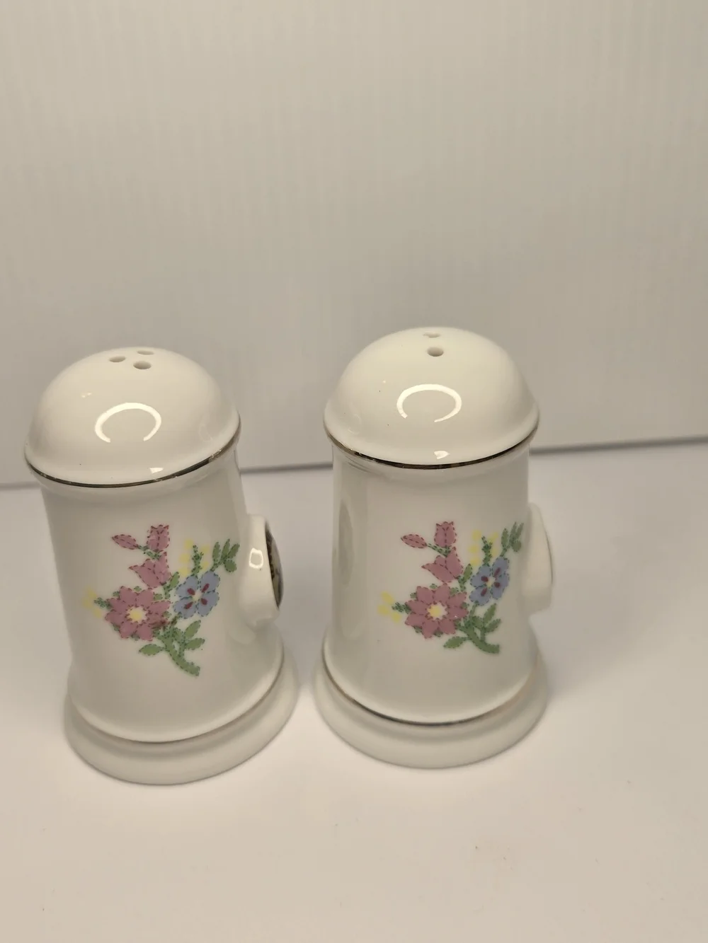 Tennessee Salt and Pepper Shaker Set